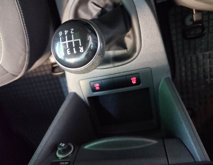 Volkswagen Caddy 11