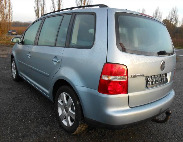 Volkswagen Touran 5
