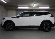 Peugeot 2008 8