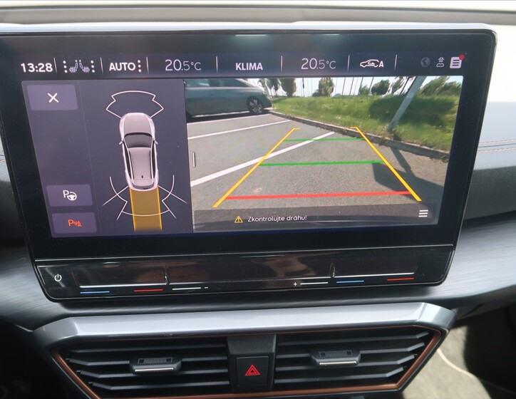 Cupra Formentor 28