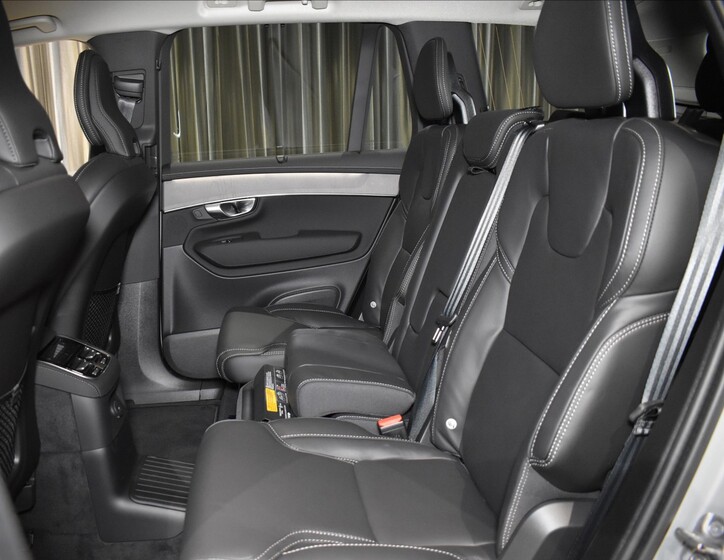 Volvo XC90 21