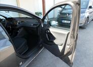 Peugeot 208 22