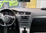 Volkswagen Golf 31