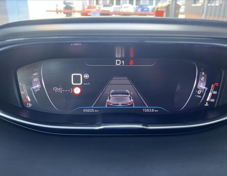 Peugeot 5008 16