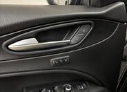 Alfa Romeo Stelvio 33