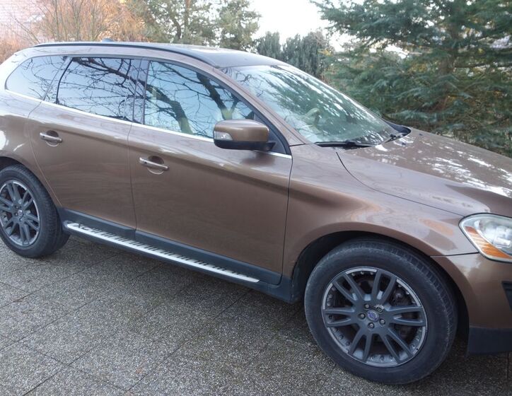 Volvo XC60 6