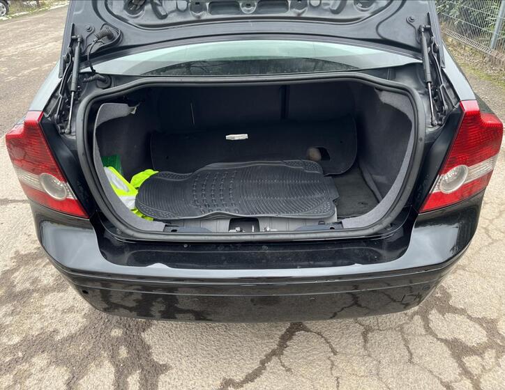 Volvo S40 18