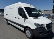 Mercedes-Benz Sprinter 10