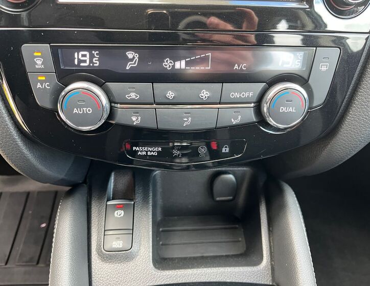 Nissan Qashqai 22