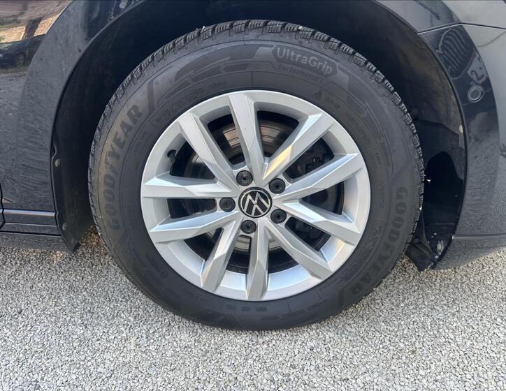 Volkswagen Passat 32