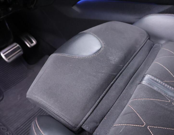 Peugeot 5008 37