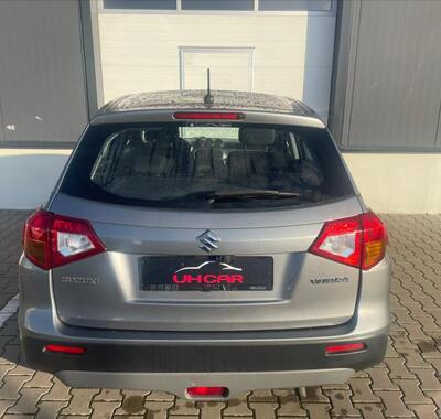 Suzuki Vitara 5