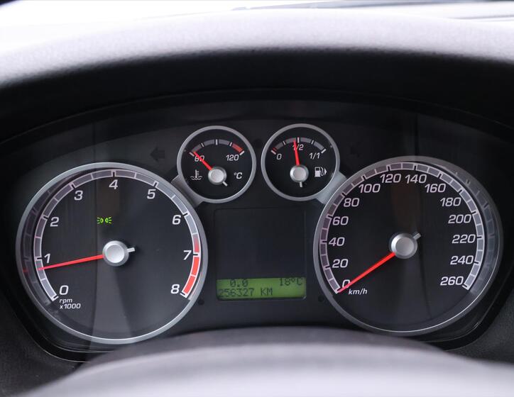 Ford Focus 16