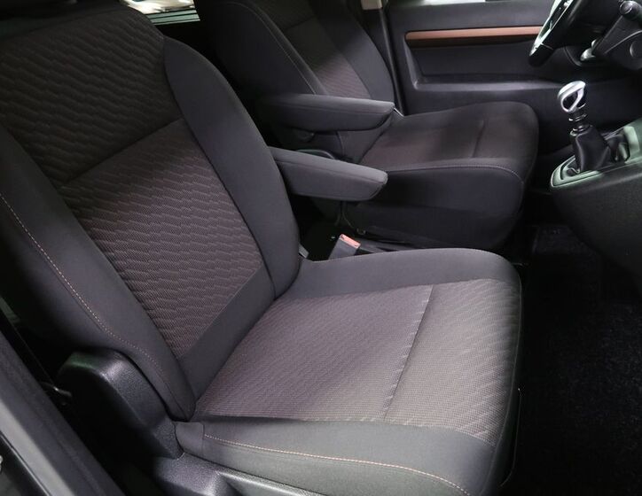 Toyota ProAce 15
