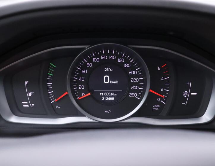 Volvo XC60 18