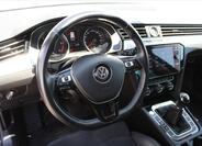Volkswagen Passat 13