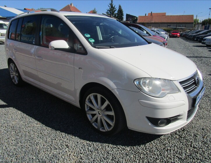 Volkswagen Touran 3