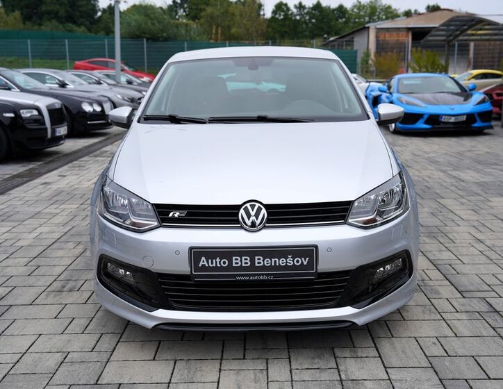 Volkswagen Polo 1