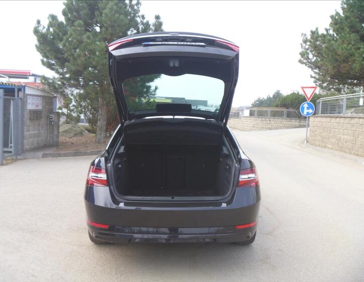 Škoda Superb 45