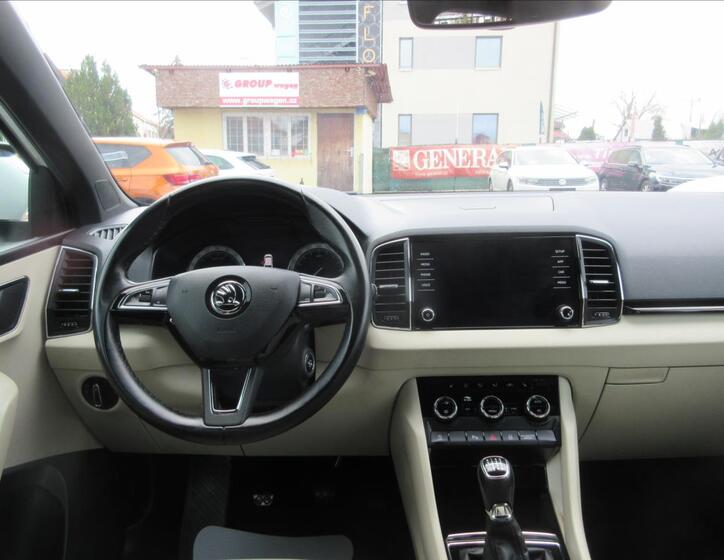 Škoda Karoq 8