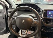 Peugeot 2008 7