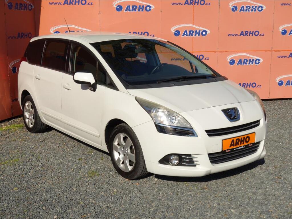 Peugeot 5008 1