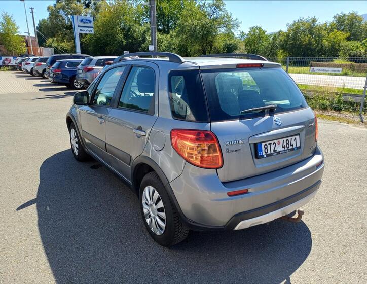 Suzuki SX4 5