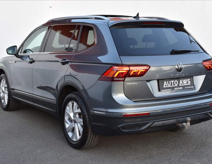 Volkswagen Tiguan Allspace 12