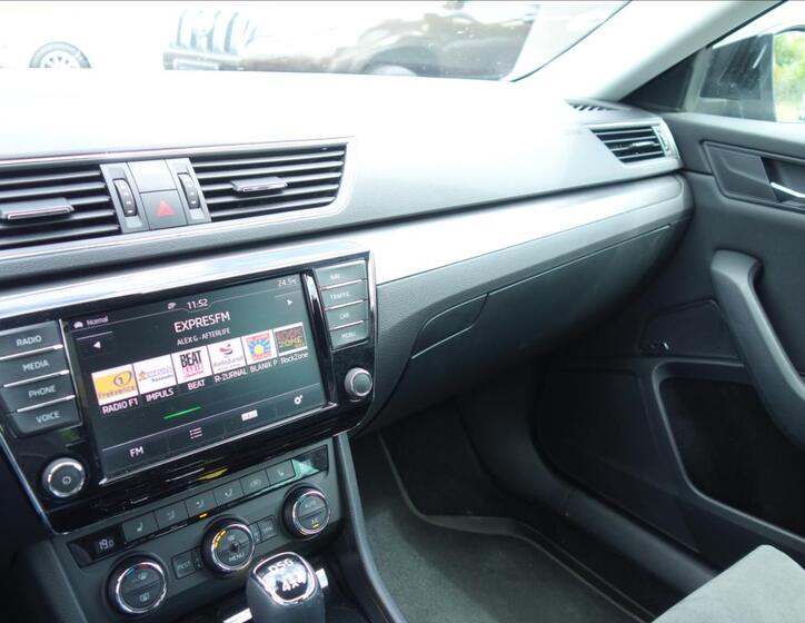 Škoda Superb 47
