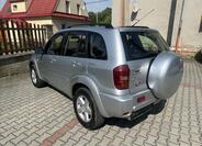 Toyota RAV4 7