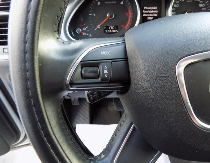 Audi Q7 26
