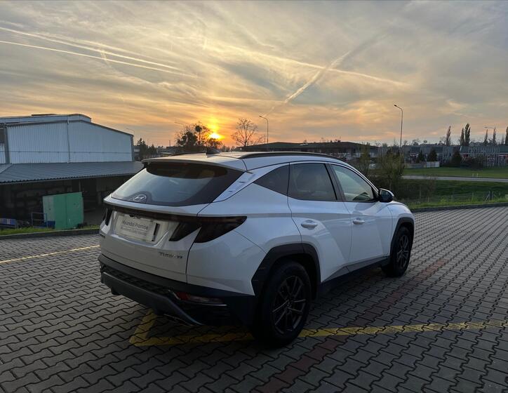 Hyundai Tucson 4