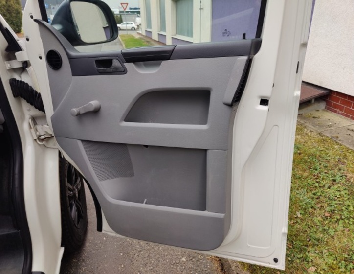 Volkswagen Transporter 17