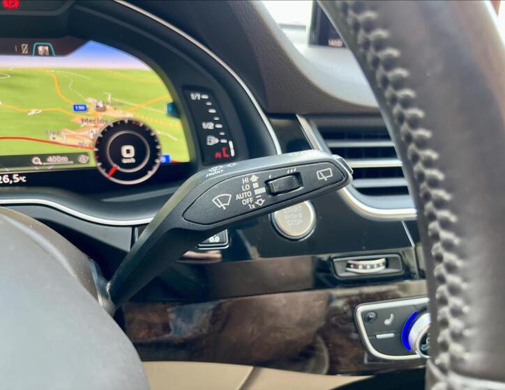 Audi Q7 28