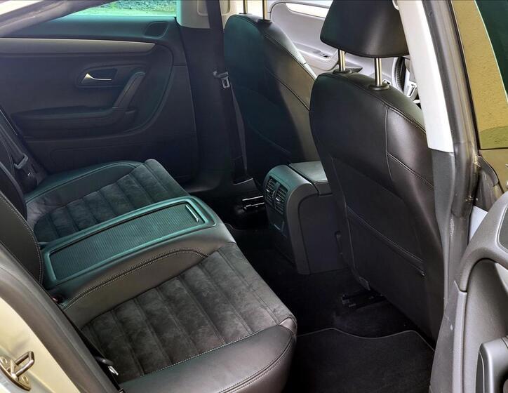 Volkswagen Passat CC 24