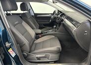 Volkswagen Passat 24