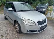 Škoda Fabia 16