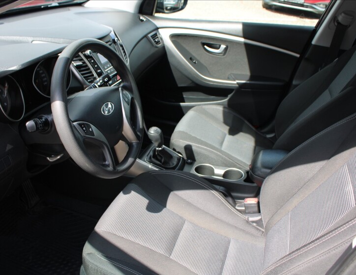 Hyundai i30 9