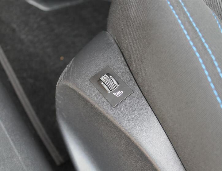 Peugeot 2008 25