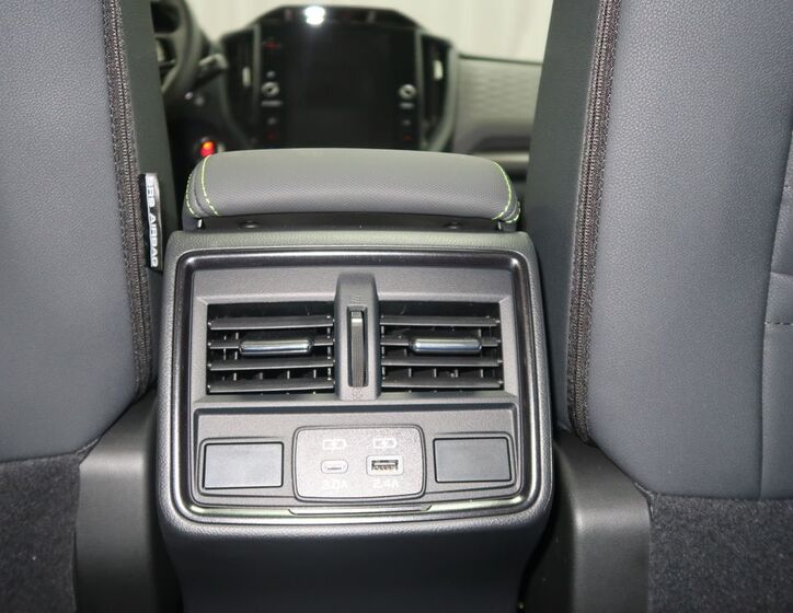 Subaru Forester 15