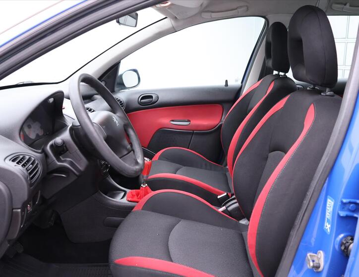 Peugeot 206 10