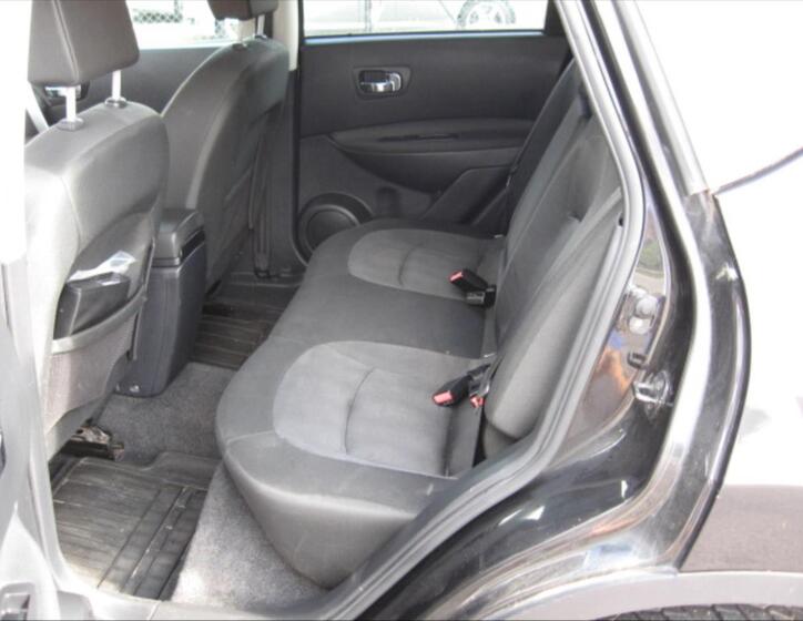 Nissan Qashqai 9