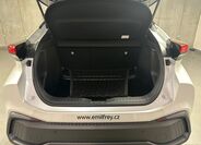 Toyota C-HR 11