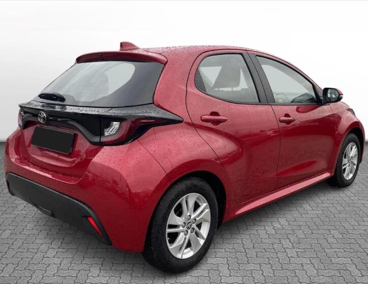 Toyota Yaris 7