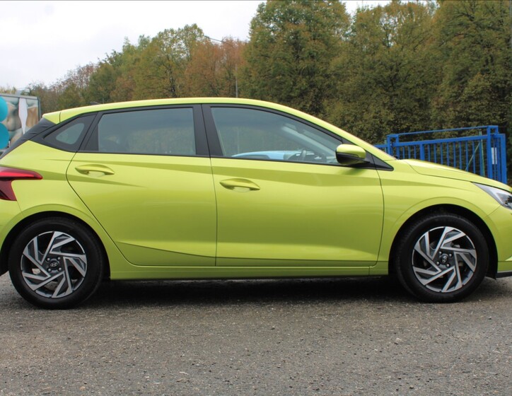 Hyundai i20 4