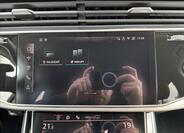 Audi Q7 24