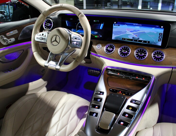 Mercedes-Benz AMG GT 16