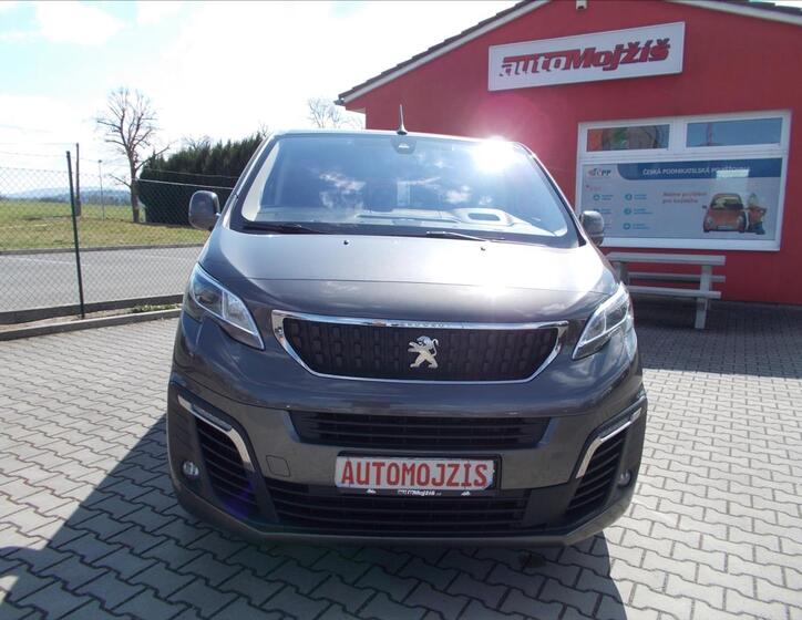 Peugeot Traveller 2