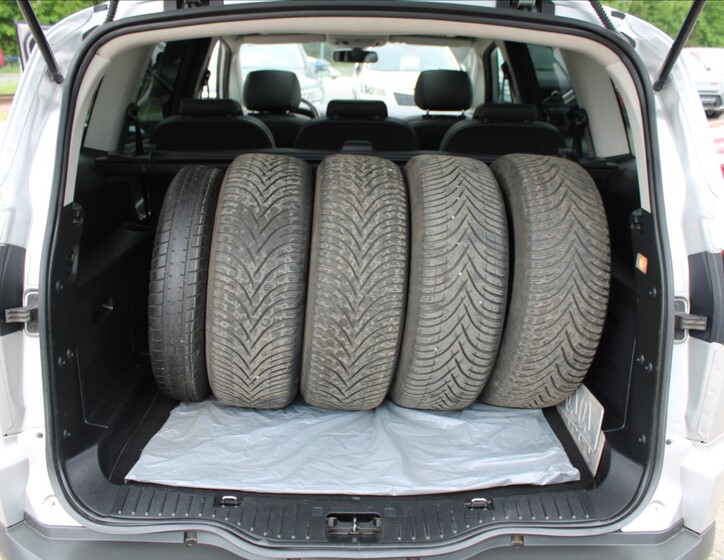 Ford S-MAX 23