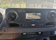 Mercedes-Benz Sprinter 13